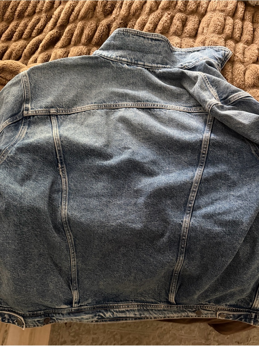 VICI Oversized Denim Jacket Light Wash Button Front NWT XL - Picture 5 of 7